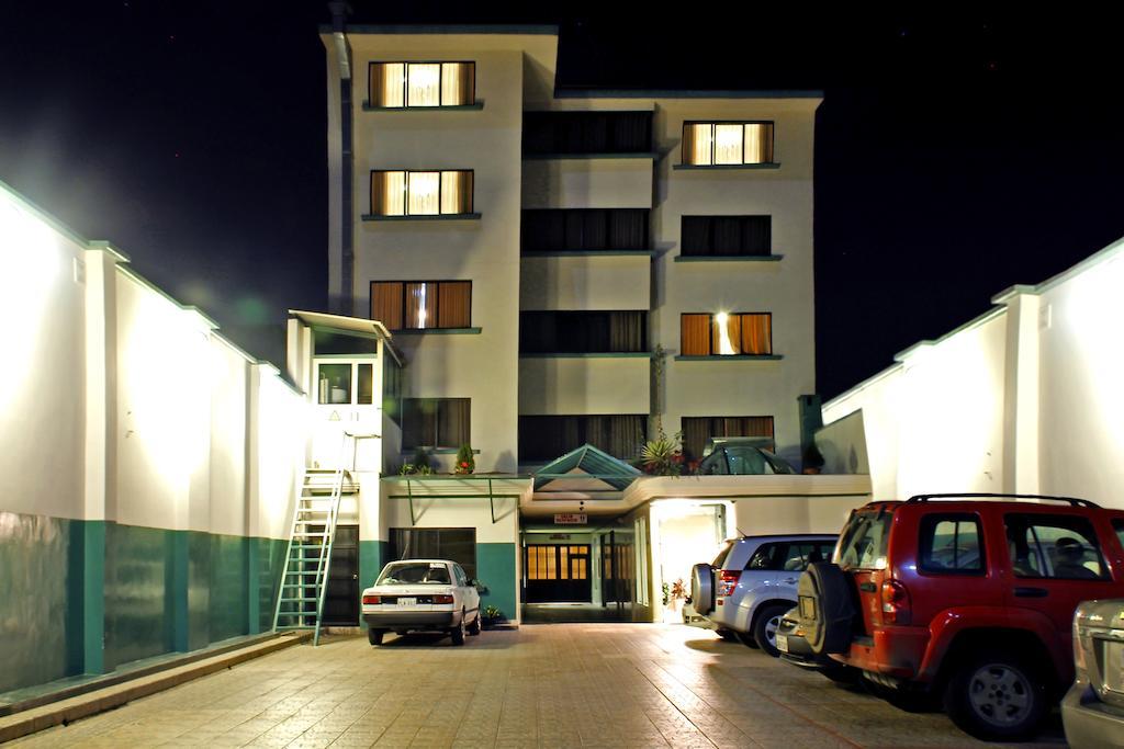 Hotel Yanuncay Cuenca Zewnętrze zdjęcie